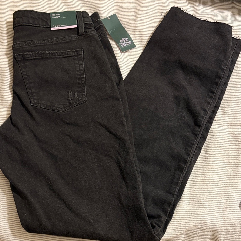 NWT Wild Fable Women’s Mid-Rise Straight 32” Inseam Black Jeans
